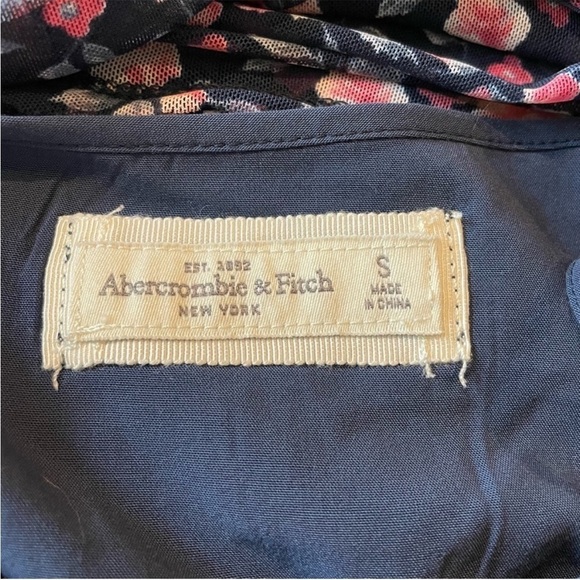 Abercrombie & Fitch Floral Lace Crochet Pleated Short Sleeve Mini Dress Small - Picture 8 of 11